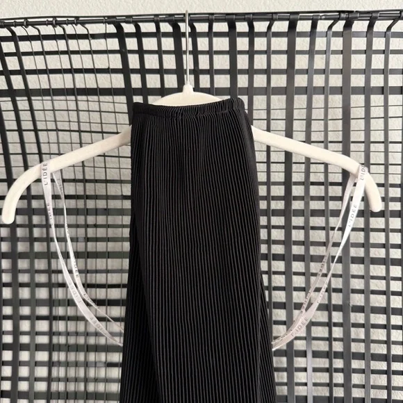 L'idee Carrie halter drop waist tiered maxi dress black - threedaughtersproperties.com L'idee Carrie halter drop waist tiered maxi dress black - threedaughtersproperties.com